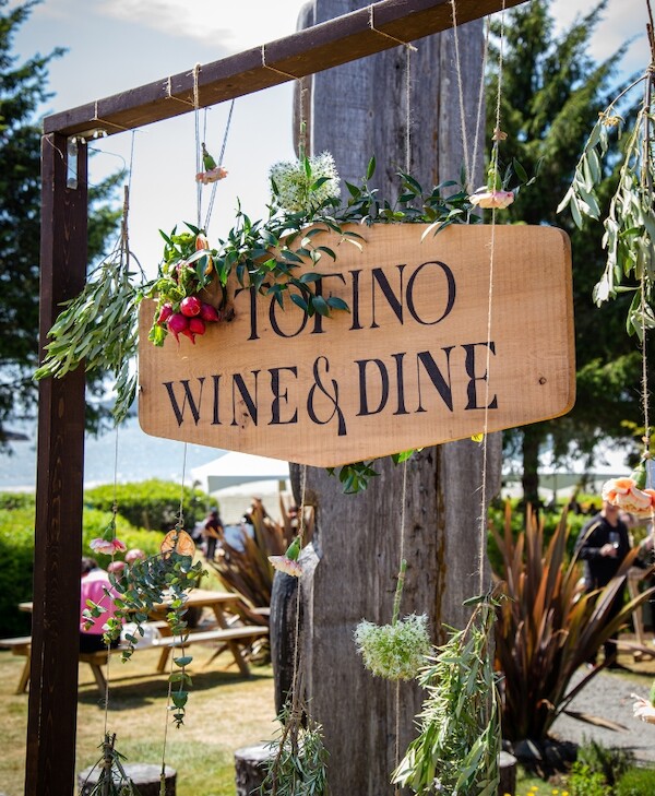 Wooden Tofino Wine & Dine event sign at tinwis