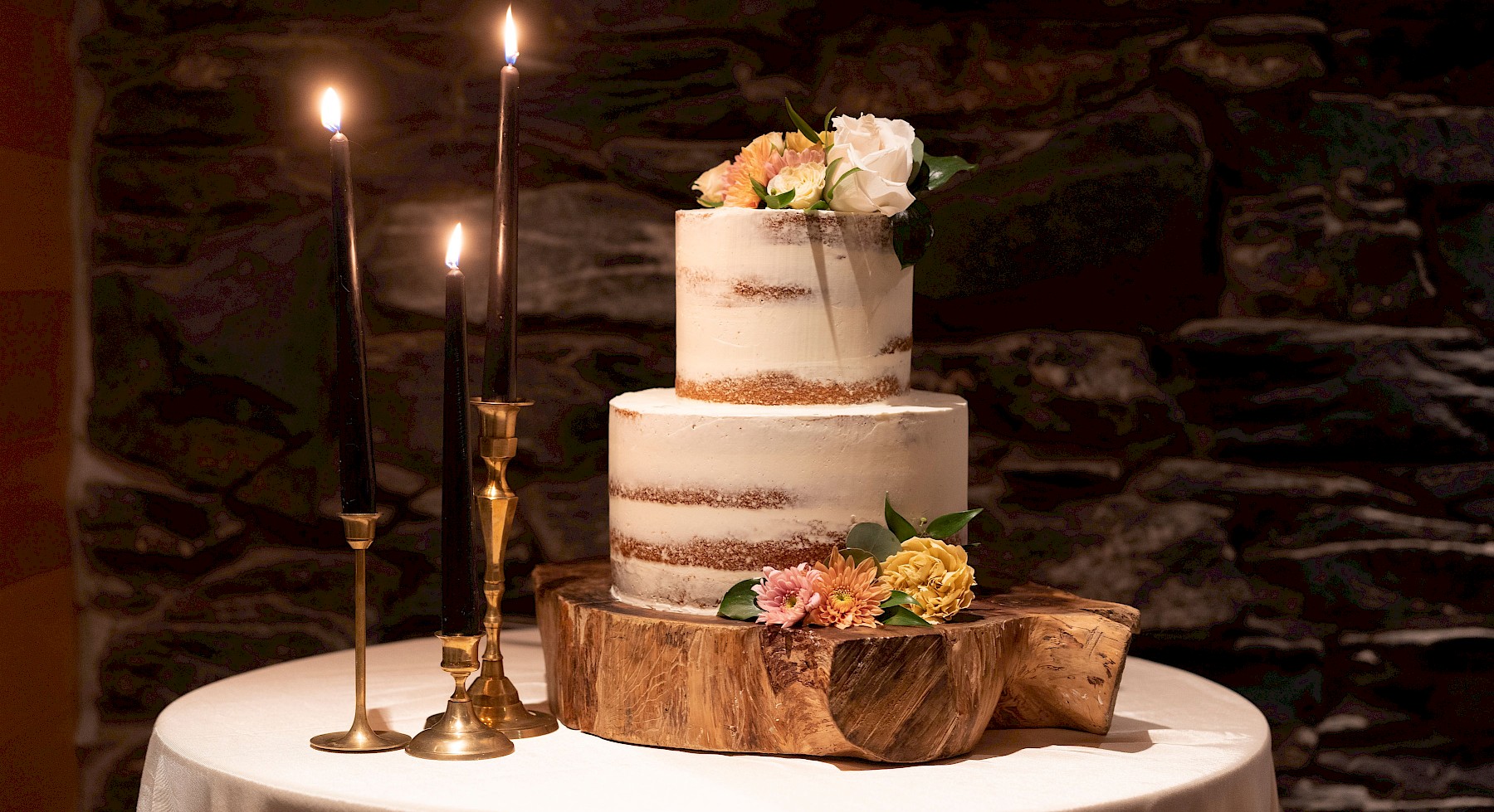 Wedding Cake Photo by Wild Coast Love