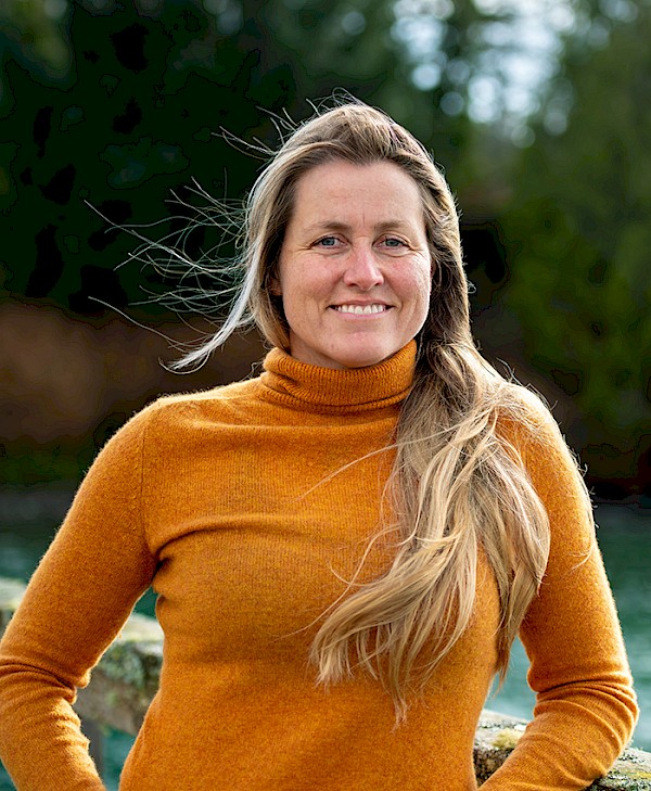 Michelle Hall by Sam Phillips